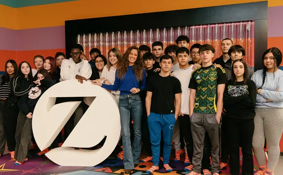 grupo de jóvenes